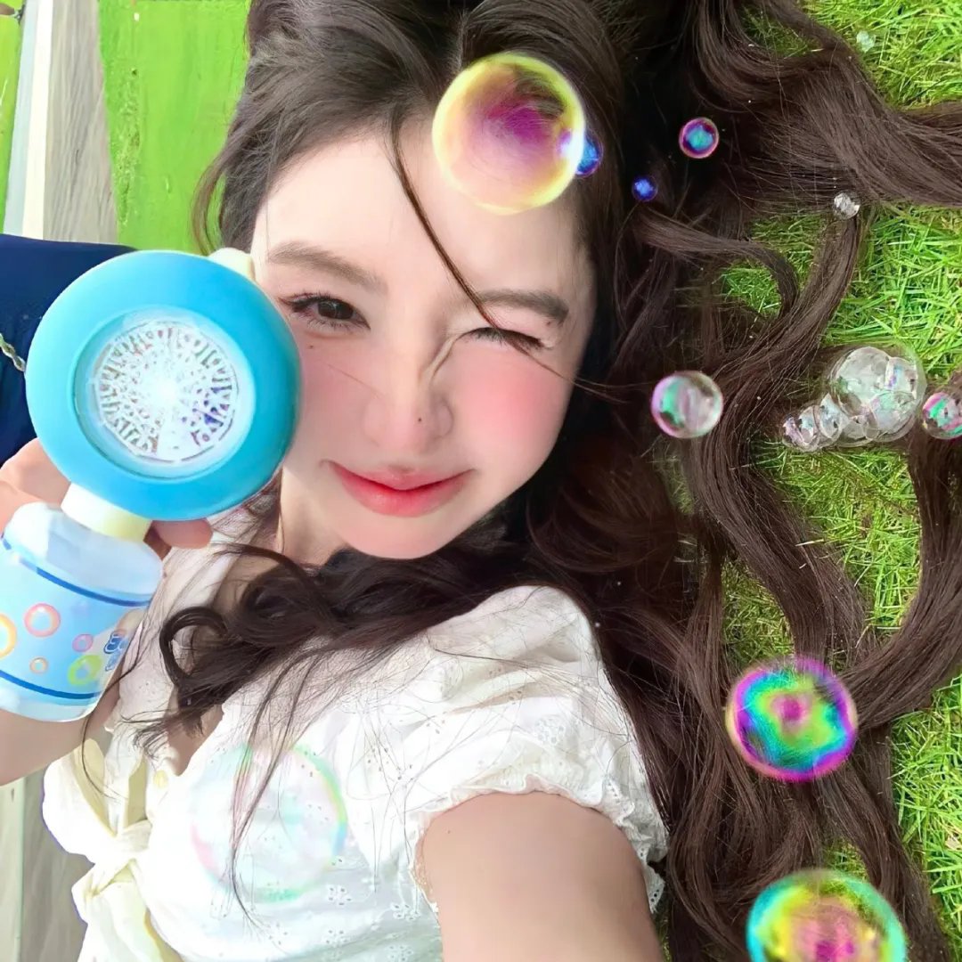 带轮子的家第四季海报